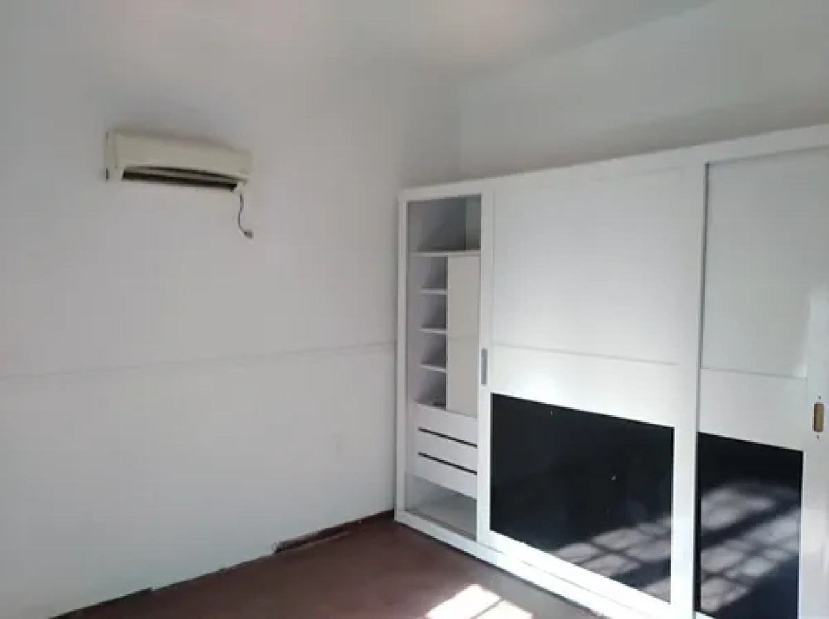 Casa ID.10593 - Alquiler Casa 3 Dorm 2 Baños Patio Parrillero 2 Cocheras En Brazo Oriental