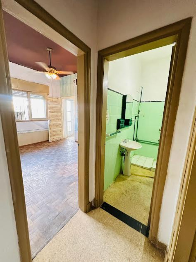 Casa ID.10846 - Oportunidad en Malvín Sur! Venta Casa En PH 2 Dormitorios Y Patio