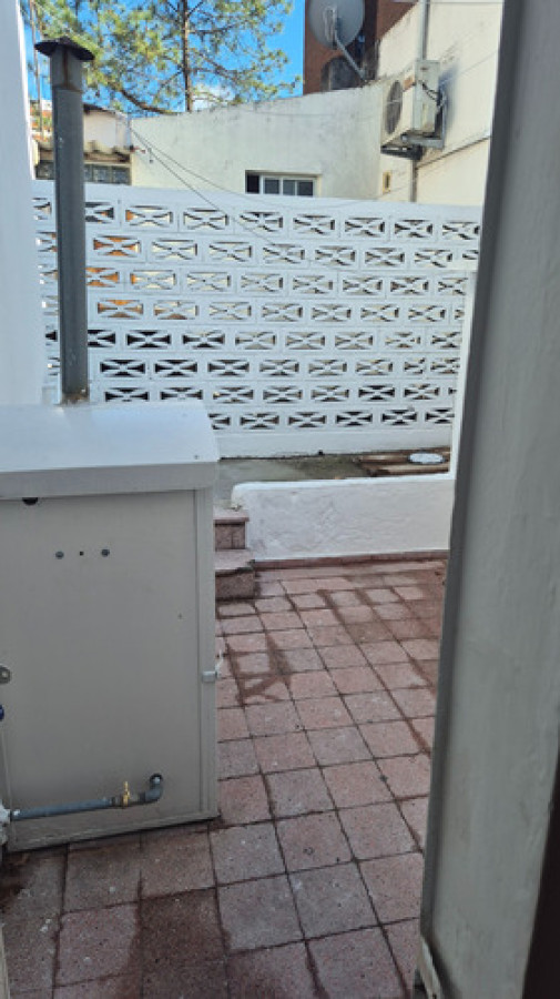 Casa ID.10939 - Confrotable Casa Con 2 Dorm Con Cochera Y Patio