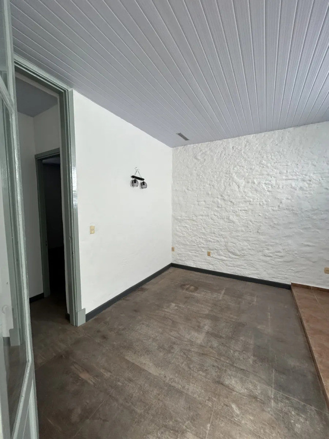 Casa ID.11053 - Alquiler Casa 2 Dormitorios Con Patio Sin Gastos Barrio Sur