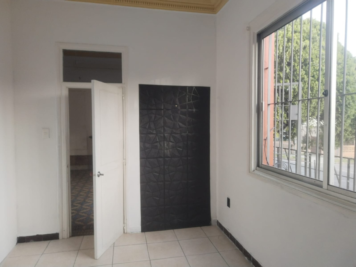 Casa ID.11504 - Alquiler de casa en Cerrito Montevideo