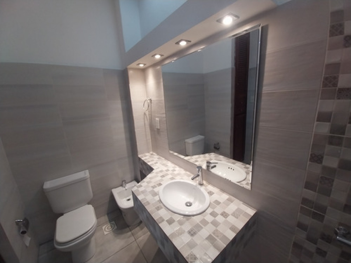 Casa ID.11702 - Alquiler de casa 2 dormitorios en Buceo