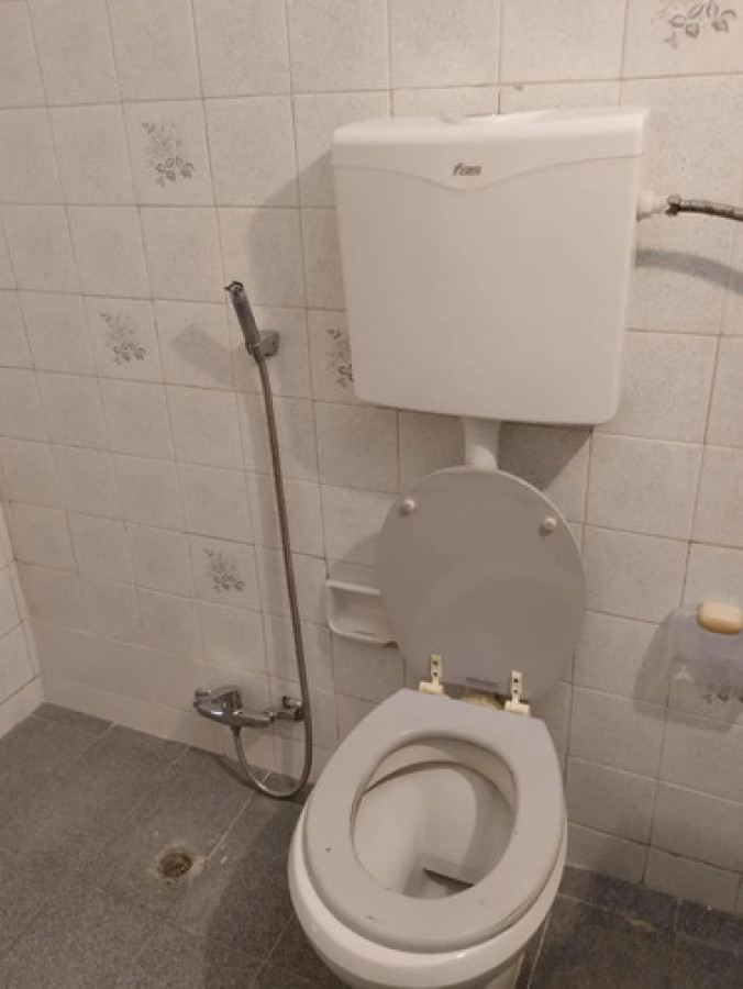 Casa ID.11847 - Alquiler De Casa 2 Dormitorios Con Cochera Excelente En Jardines De El Hipodromo 