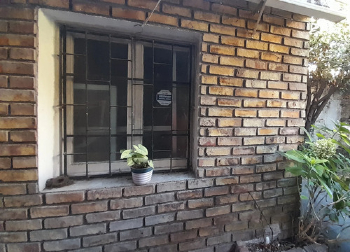 Casa ID.11916 - Venta Casa 2 Plantas Barbacoa Garaje 3 Dormitorios En Jacinto Vera