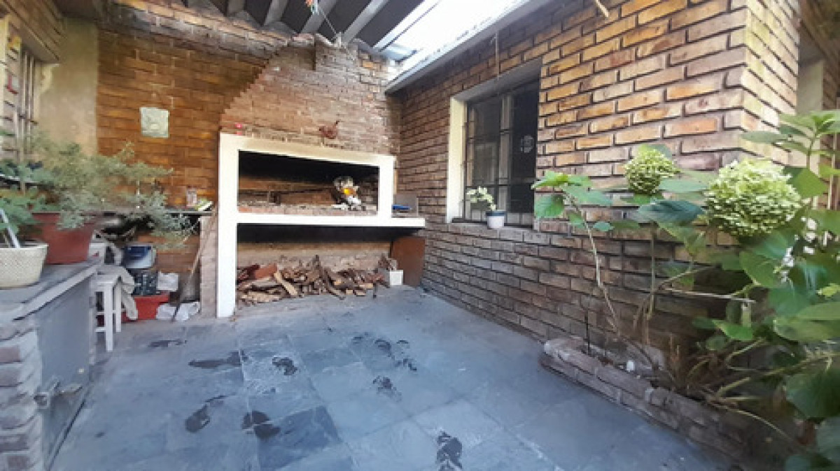 Casa ID.11916 - Venta Casa 2 Plantas Barbacoa Garaje 3 Dormitorios En Jacinto Vera