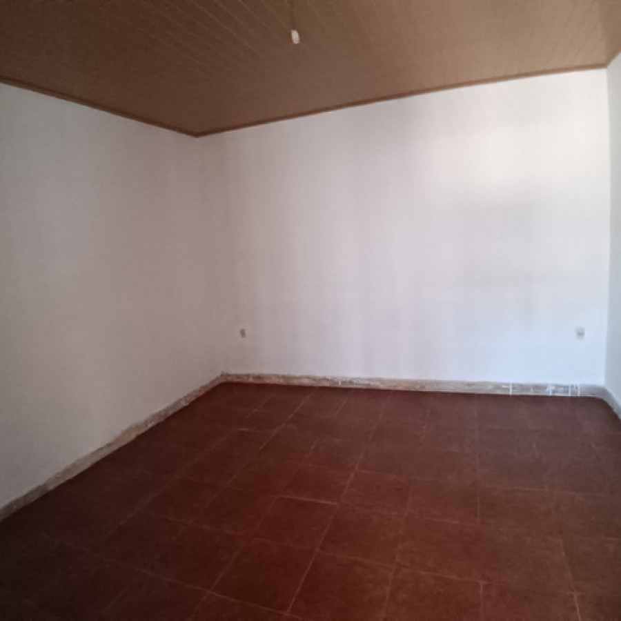 Casa ID.12055 - Venta Casa De 2 Dormitorios Amplio Terreno Cochera En Sayago