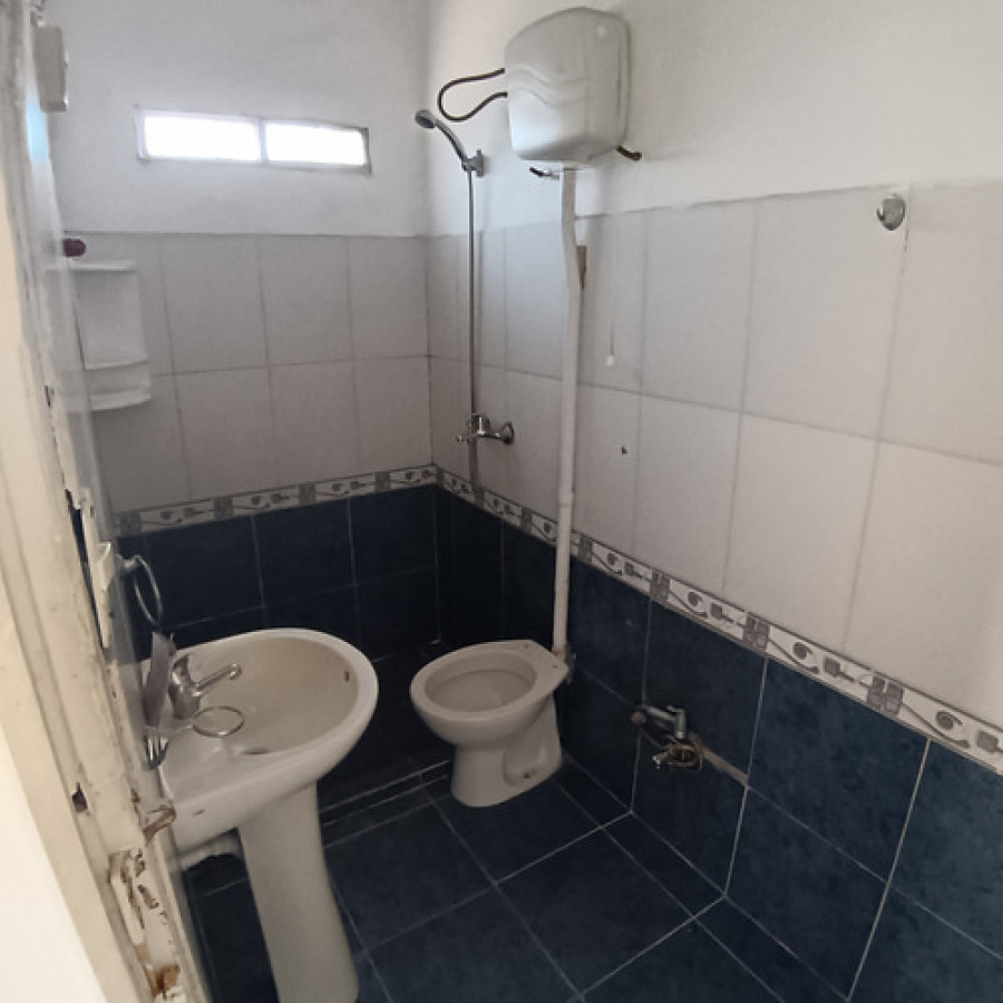 Casa ID.12055 - Venta Casa De 2 Dormitorios Amplio Terreno Cochera En Sayago