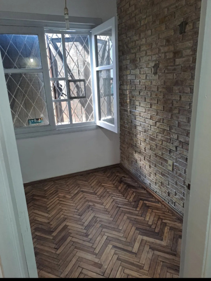 Casa ID.12075 - Alquiler de casa 4 dormitorios en Malvin Norte