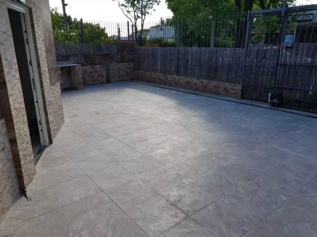 Casa ID.12090 - Alquiler Casa 2 Dormitorios Cochera Sin Gastos En Belvedere 