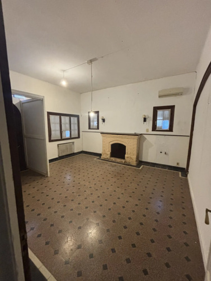 Casa ID.12115 - Alquiler Casa A Metros De Arocena Uso Profesional O Empresa