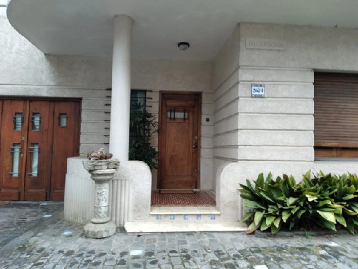 Casa ID.12120 - Alquiler Casa 5 Dormitorios 4 Baños 2 Cocheras En Pocitos 