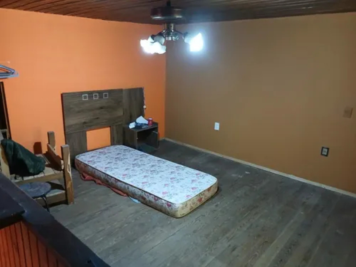 Casa ID.12124 - Venta de casa 4 dormitorios en Maroñas