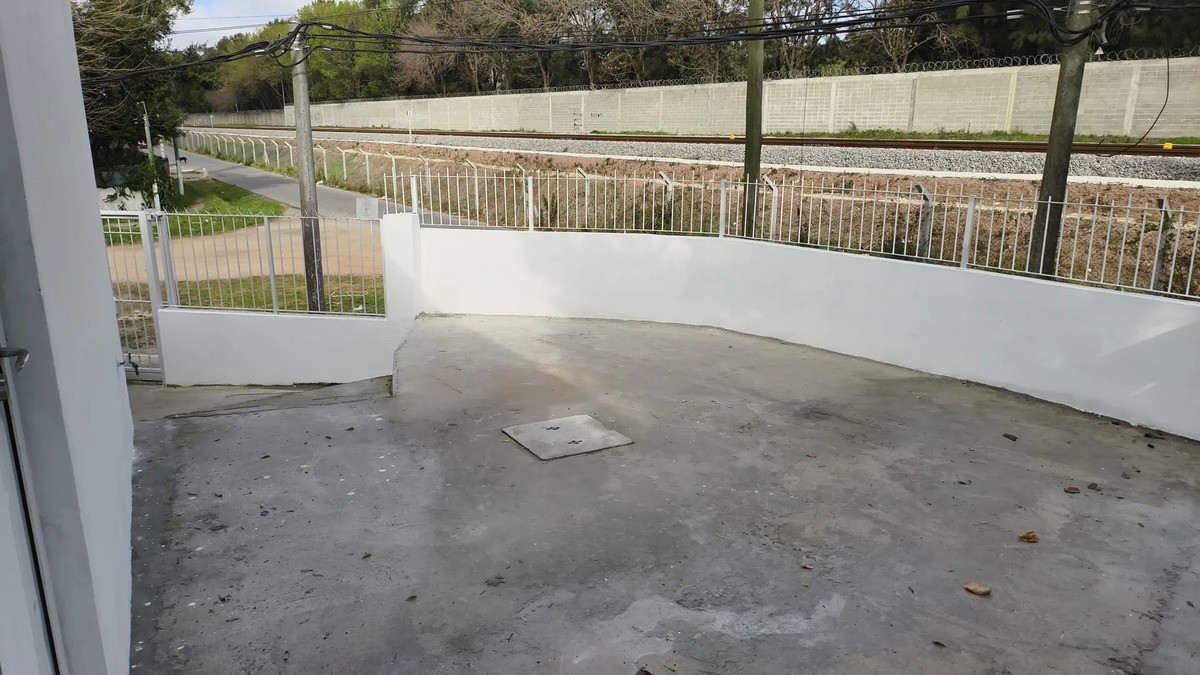 Casa ID.12130 - Alquiler de casa 2 dormitorios en Belvedere