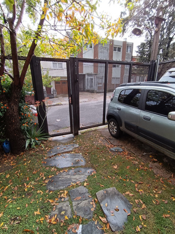 Casa ID.12356 - Venta Casa 4 Dormitorios 3 Baños Garaje En La Blanqueada
