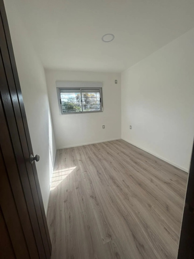 Casa ID.12397 - Alquiler de casa 3 dormitorios en Malvin Norte