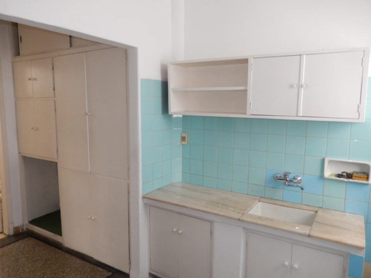 Casa ID.12408 - Alquiler Casa 1 Dormitorio Con Cochera Sin Gastos En Buceo