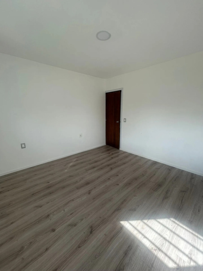 Casa ID.12422 - Alquiler Casa A Nuevo 3 Dormitorios Cochera En Malvin Norte