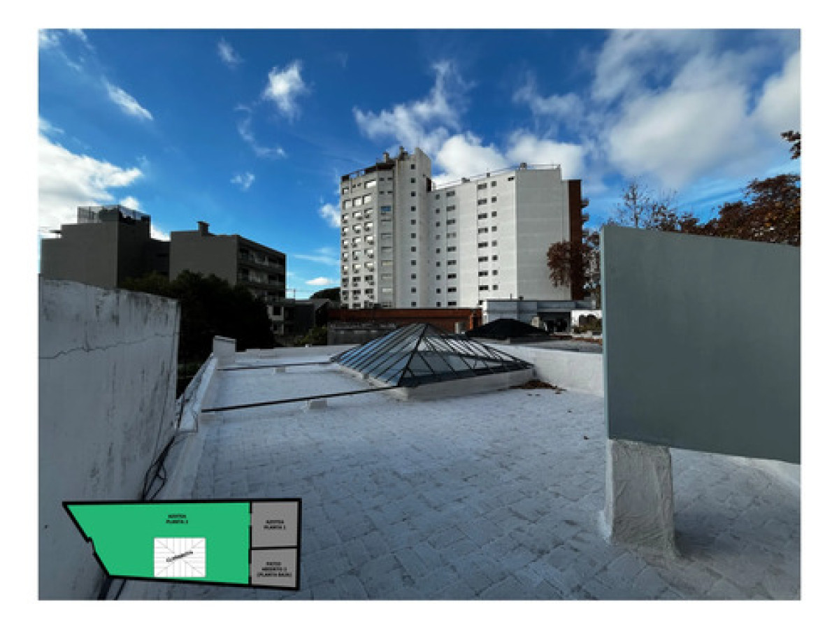 Casa ID.12662 - Alquiler Casa Inmensa A Pasos De Tres Cruces Uso Comercial
