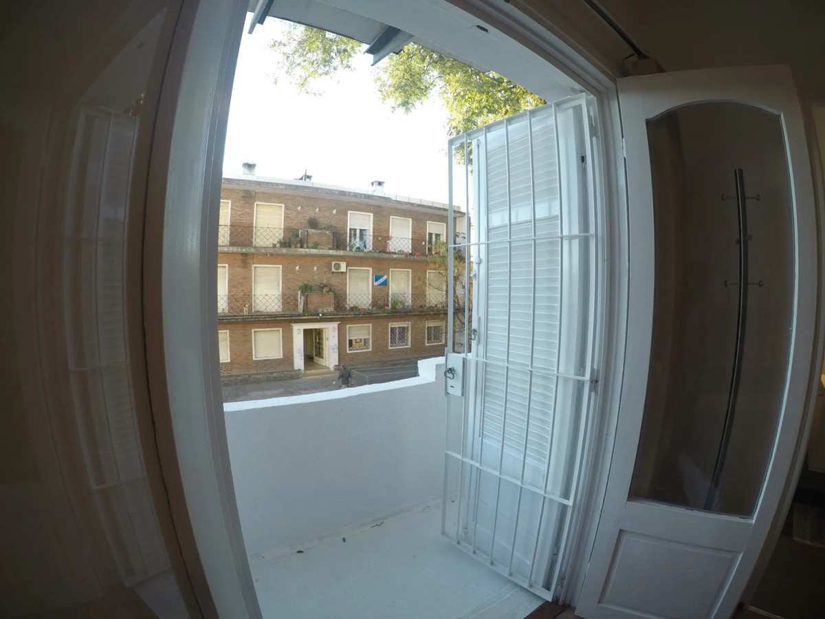 Casa ID.12758 - Alquiler Casa PH Amueblada 1 Dormitorio En La Blanqueada