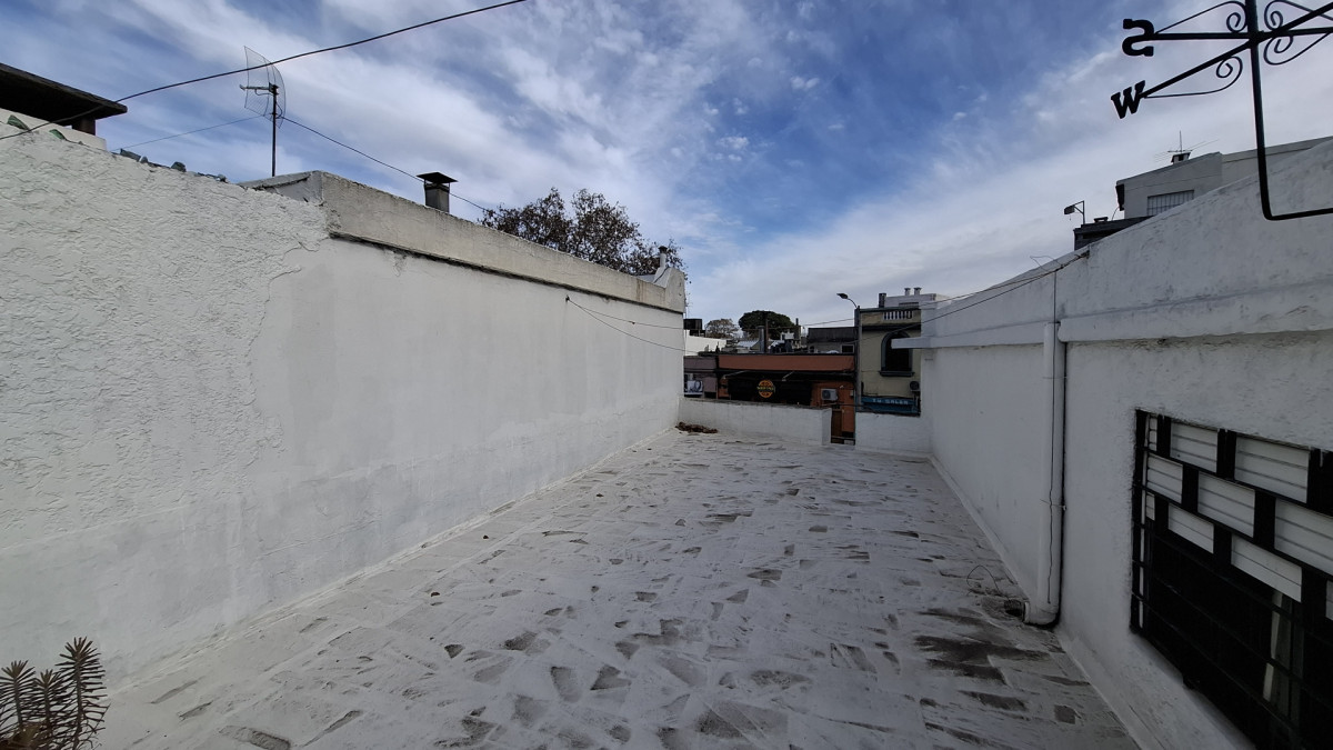 Casa ID.12789 - Venta Casa PH Brazo Oriental 3 Dormitorios Terraza Parrillero En Brazo Oriental