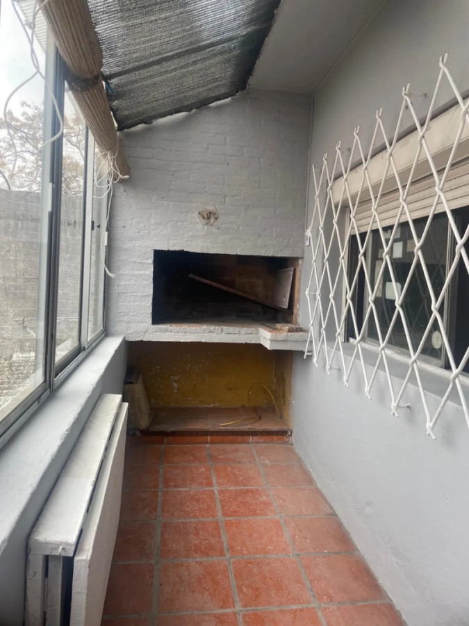 Casa ID.12970 - Alquiler Casa De Altos 2 Dormitorios Terraza Con Parrillero En Larrañaga