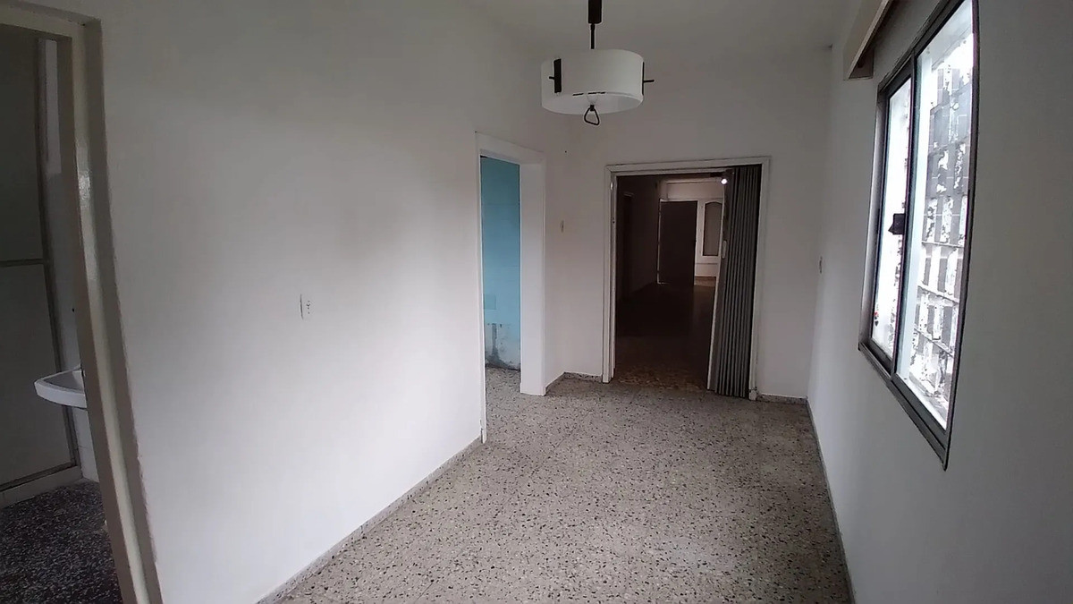 Casa ID.13063 - Alquiler Casa 3 Dormitorios Cochera En Sayago