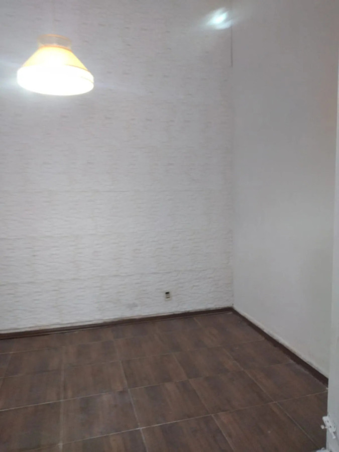 Casa ID.13066 - Alquiler Casa 1 Dormitorio Luminosa Sin Gastos Comunes En Brazo Oriental