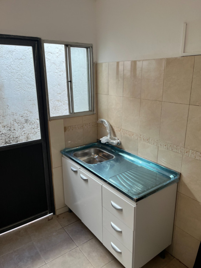 Casa ID.13097 - Alquiler Casa 3 Dormitorios Amplia Con Patio Y Parrillero En Unión
