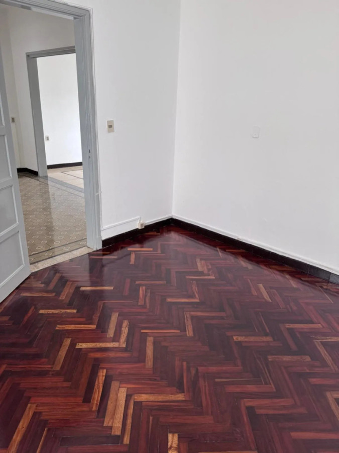 Casa ID.13222 - Alquiler Casa Planta Baja 2 Dormitorios Patio Sin Gastos Comunes En Buceo