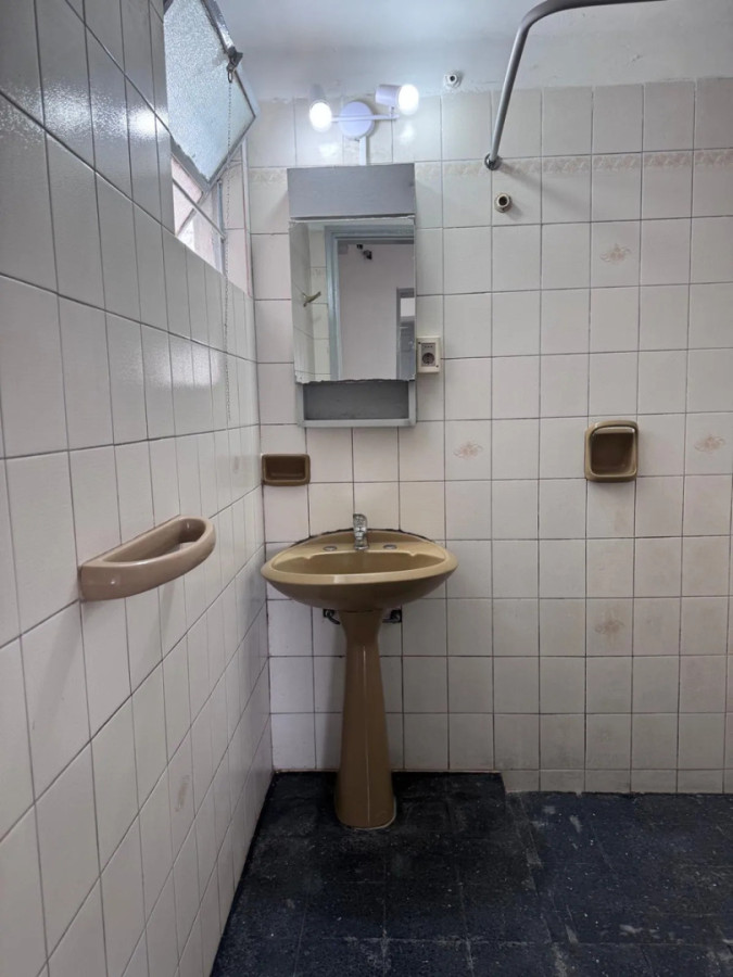 Casa ID.13222 - Alquiler Casa Planta Baja 2 Dormitorios Patio Sin Gastos Comunes En Buceo