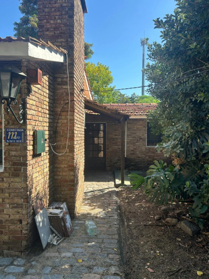 Casa ID.12174 - Alquiler Casa 4 Dormitorios Garaje Sin Gastos En Carrasco