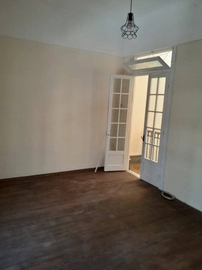 Casa ID.12638 - Alquiler Casa PH En Pleno Centro 4 Dormitorios 2 Baños
