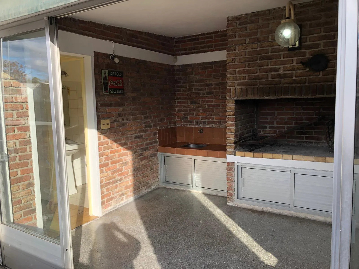 Casa ID.12620 - Alquiler Casa 4 Dormitorios 3 Baños Garaje Sin Gastos Malvin