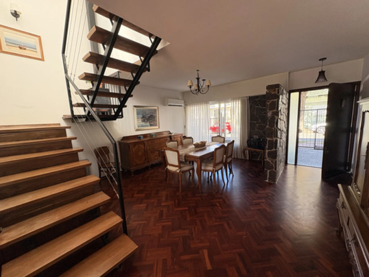 Casa ID.12434 - Venta de casa 3 dormitorios en Parque Batlle