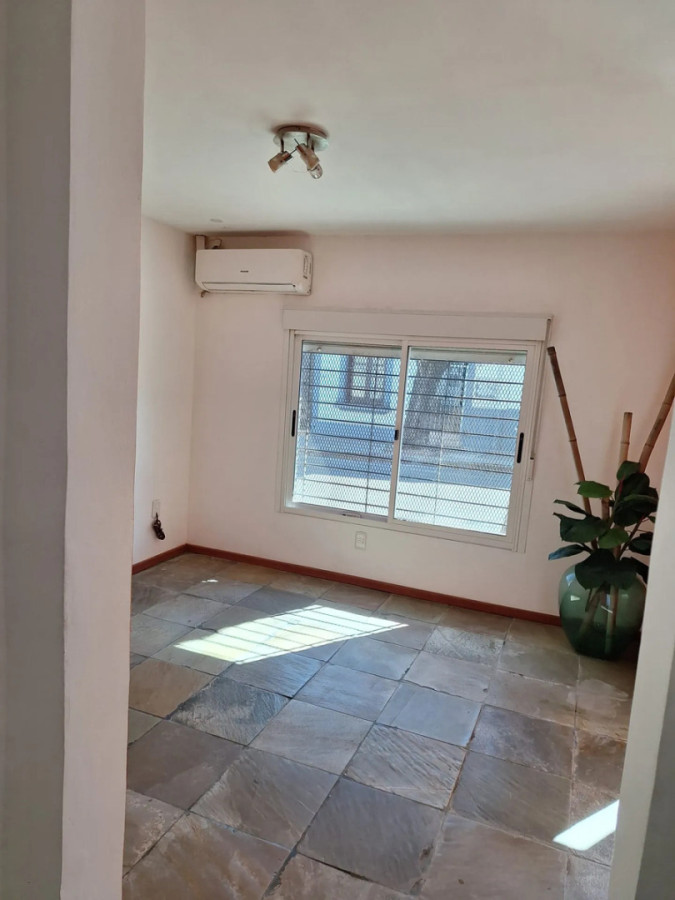 Casa ID.13135 - Alquiler Casa Goes 2 Dorm 2 Baños Goes Patio Parrillero