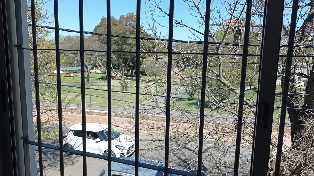 Casa ID.11059 - Alquiler Casa De Altos A Nuevo 2 Dormitorios Pocitos Nuevo