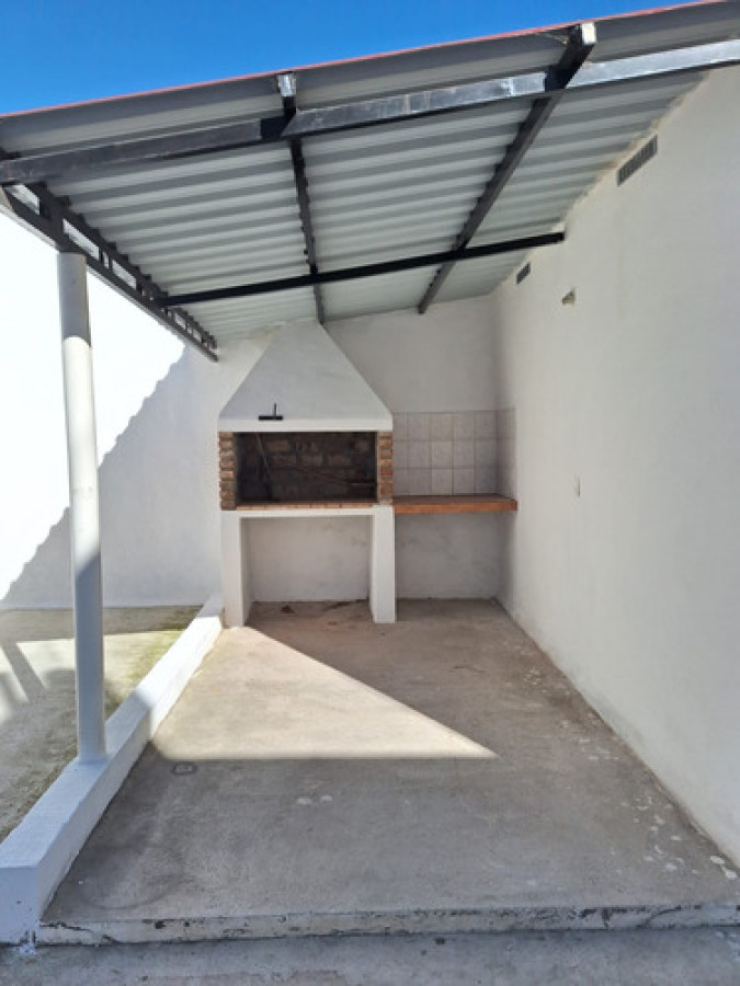 Casa ID.10710 - Casa Reciclada A Nuevo A Estrenar 4 Dormitorios En Tres Cruces