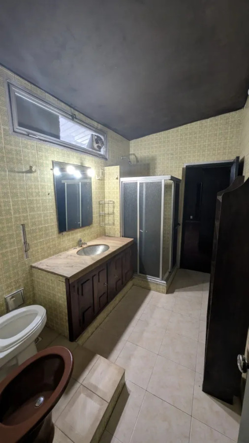 Casa ID.10660 - Alquiler Casa 2 Dormitorios 2 Baños Cochera En Puerto Buceo