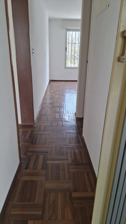 Casa ID.11059 - Alquiler Casa De Altos A Nuevo 2 Dormitorios Pocitos Nuevo