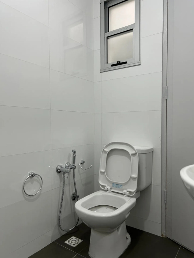 Casa ID.13142 - Alquiler Casa A Nueva De 2 Dormitorios Sin Gastos Comunes En La Comercial