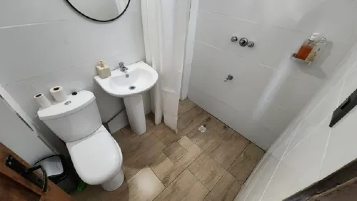 Casa ID.10741 - Linda Casa De 1 Dormitorio Con Cochera