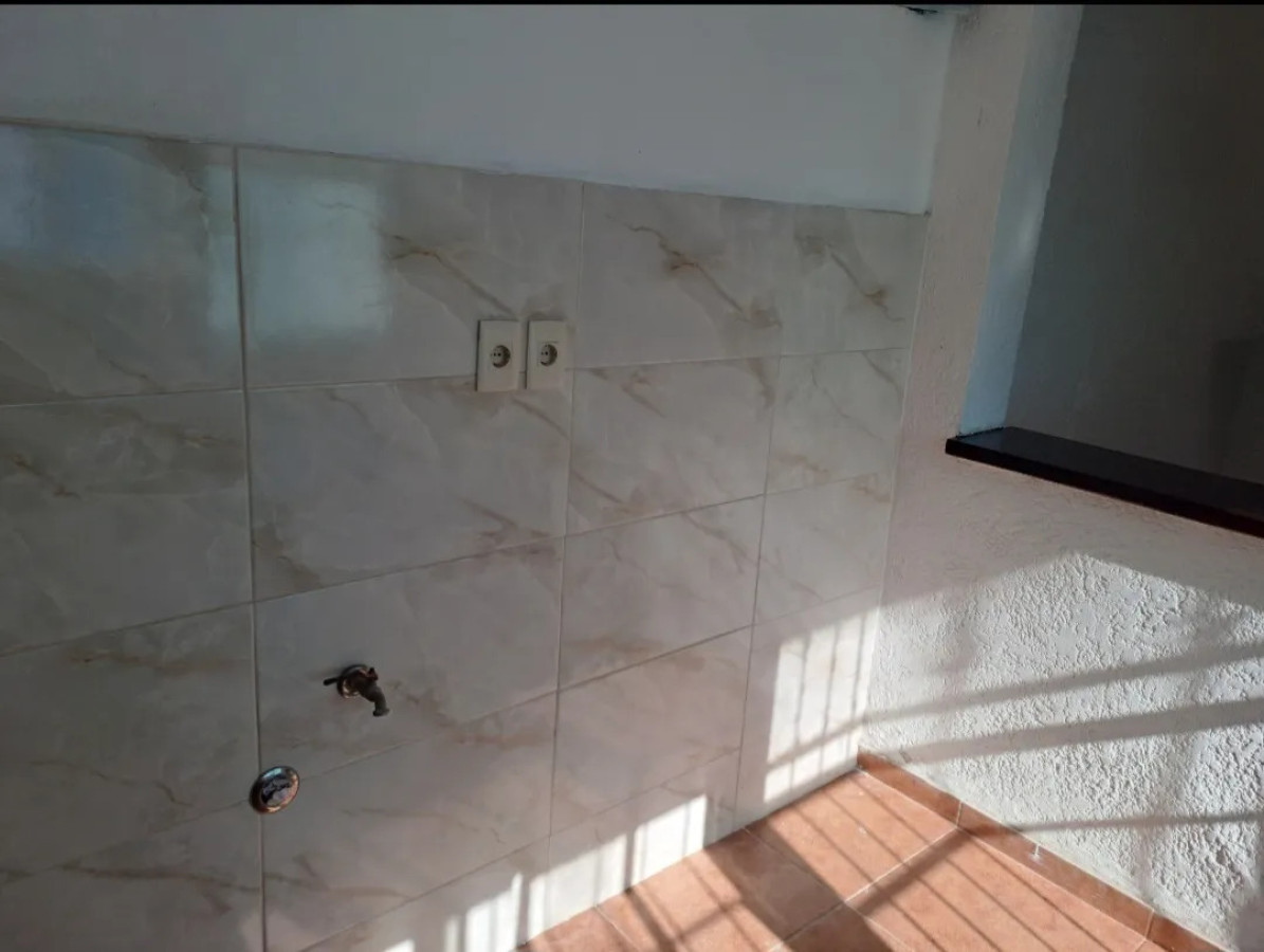 Casa ID.12074 - Alquiler Casa 4 Dormitorios Garaje Sin Gastos Malvin Norte