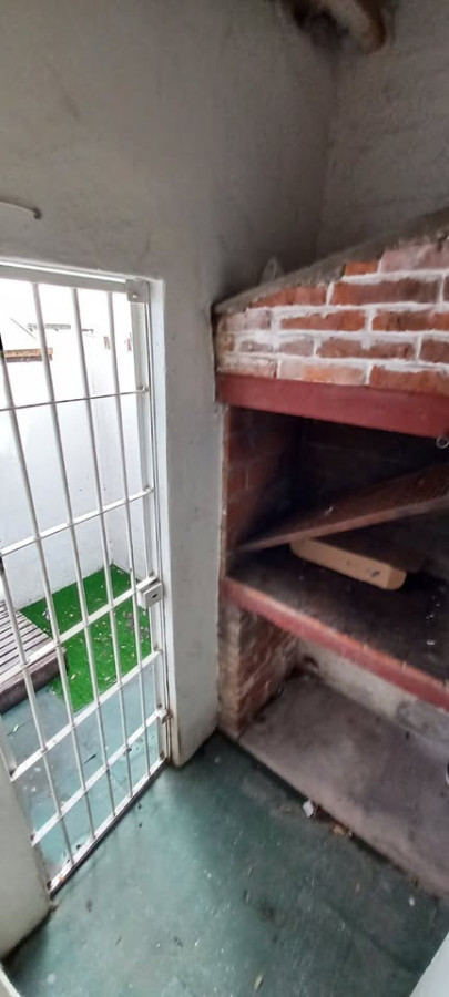 Casa ID.13282 - Alquiler Casa 2 Dormitorios Patio Con Parrillero Sin Gastos Comunes En Malvin