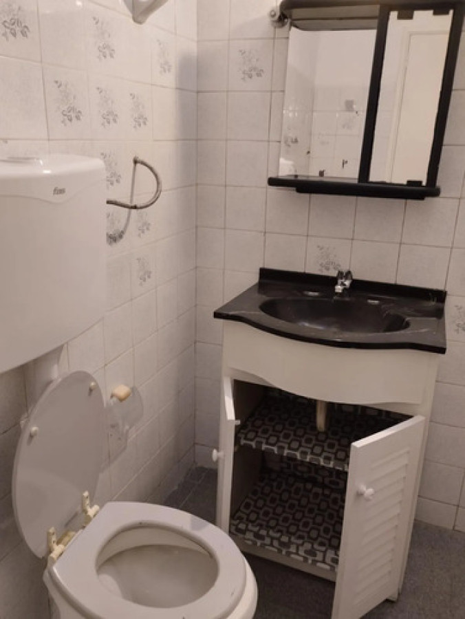 Casa ID.11830 - Alquiler de casa 2 dormitorios en Jardines del Hipodromo