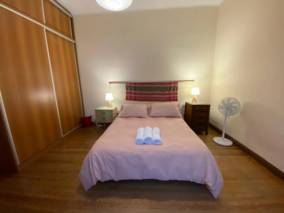 Casa ID.12575 - Alquiler Casa 2 Dormitorios 2 Baños Patio Sin Gastos Pocitos