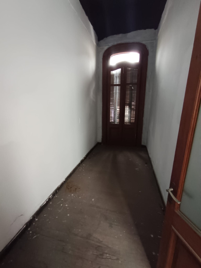 Casa ID.6763 - Venta Casa A Reciclar En Parque Rodó Para Vivienda O Empresa