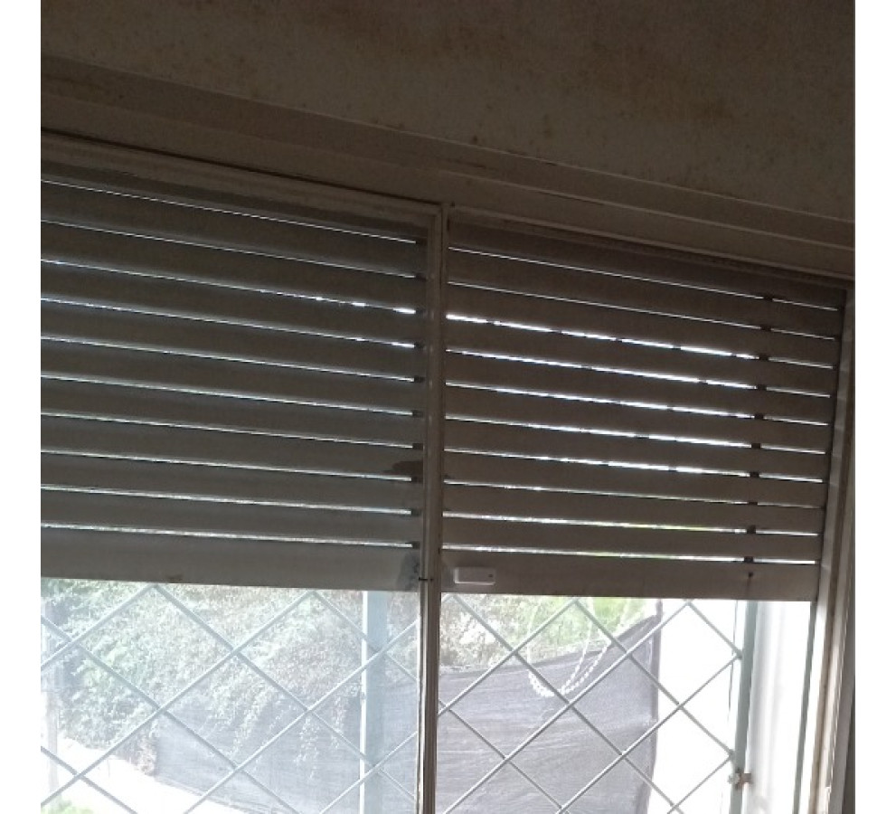 Casa ID.4759 -  Muy Linda Casa Tipo Chalet En Peñarol Entre La Estación De Trenes Y Garzón.