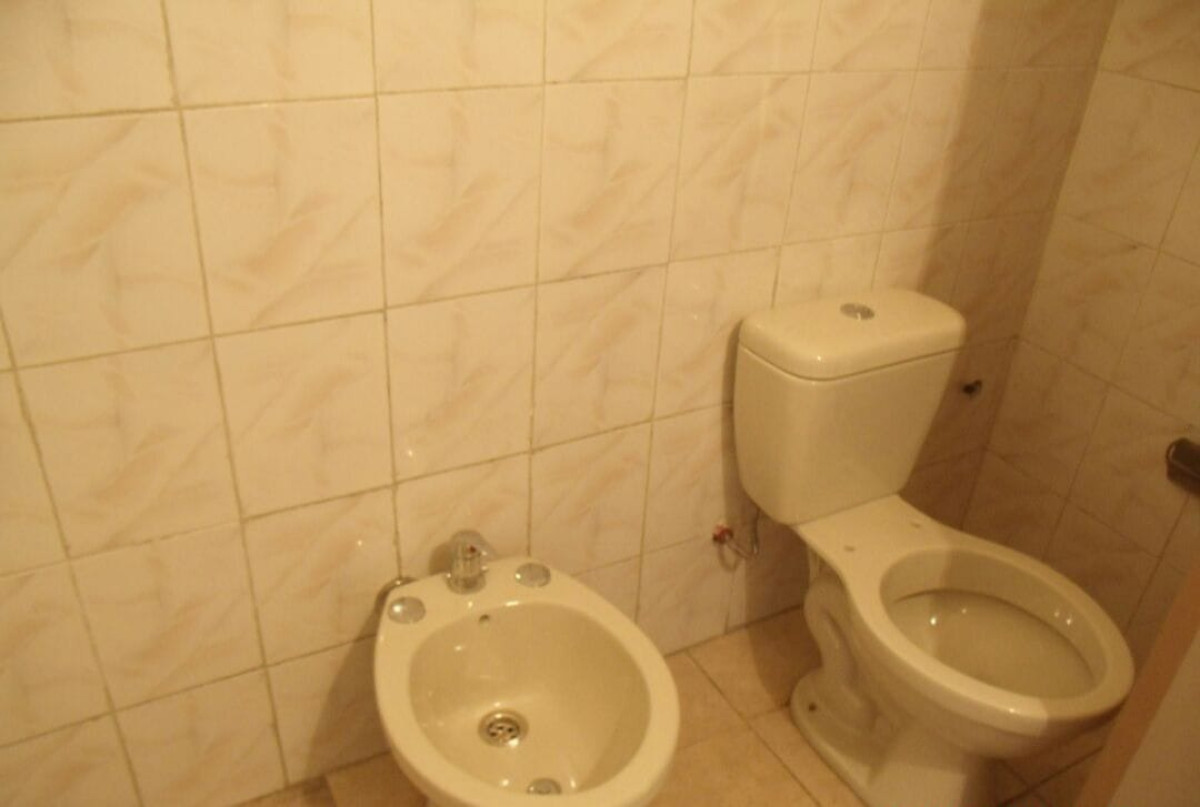 Casa ID.5838 - Oportunidad de Venta en Cordón 8 dormitorios 4 Baños, 386 m2 total!