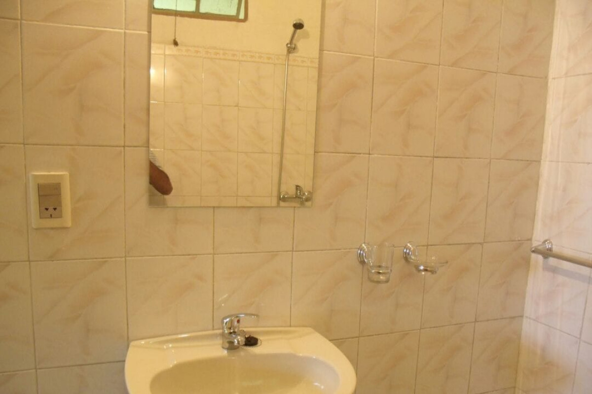 Casa ID.5878 - Casa En Venta 8 Dormitorios, 4 Baños. IDEAL INVERSIONISTAS! Cordón Montevideo.