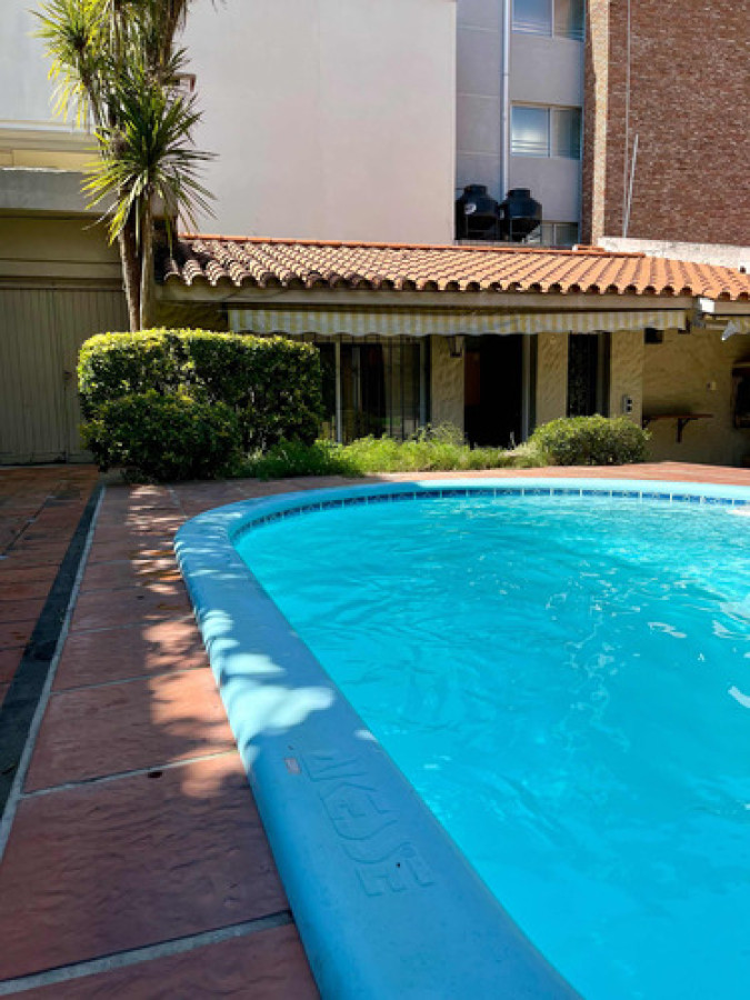 Casa ID.10555 - Hermosa Casa Ideal Empresa, U Hogar Con Cochera